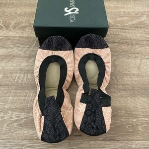 Yosi Samra Ballet Flats in Blush Pink Lace US 6